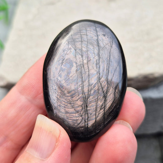 Polished Violet Hypersthene offering calm, grounding energy. A supportive crystal for inner strength, emotional balance, intuitive insight, and spiritual connection.