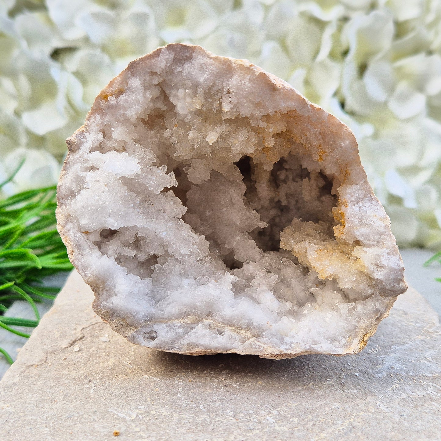 A natural quartz geode pair that fills your space with soft, uplifting energy. Ideal for calm home décor, meditation areas, and thoughtful gifting.
