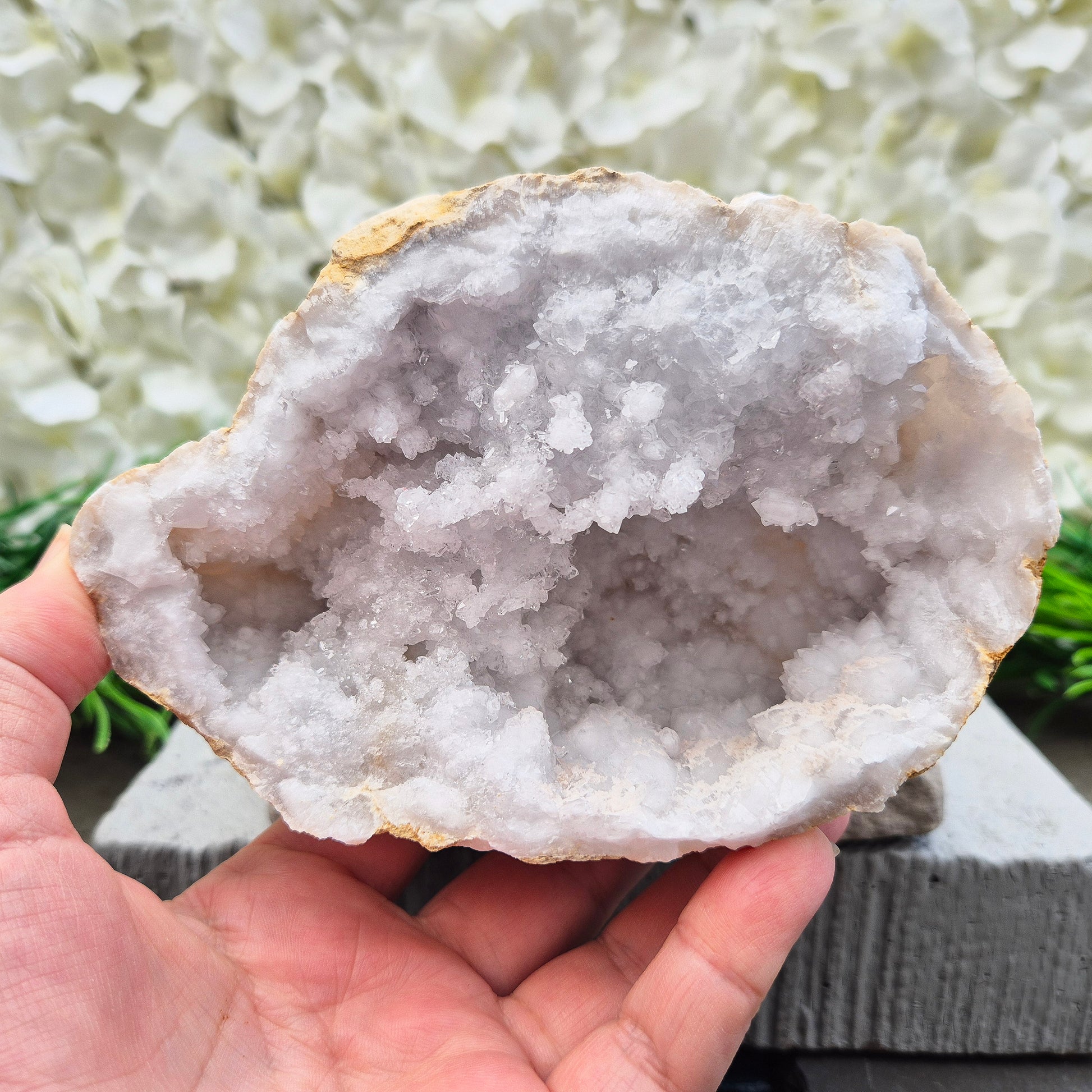 Striking quartz geode pair that radiates gentle, ambient energy. Great for mindful décor, gifting, and creating a calm, welcoming space.