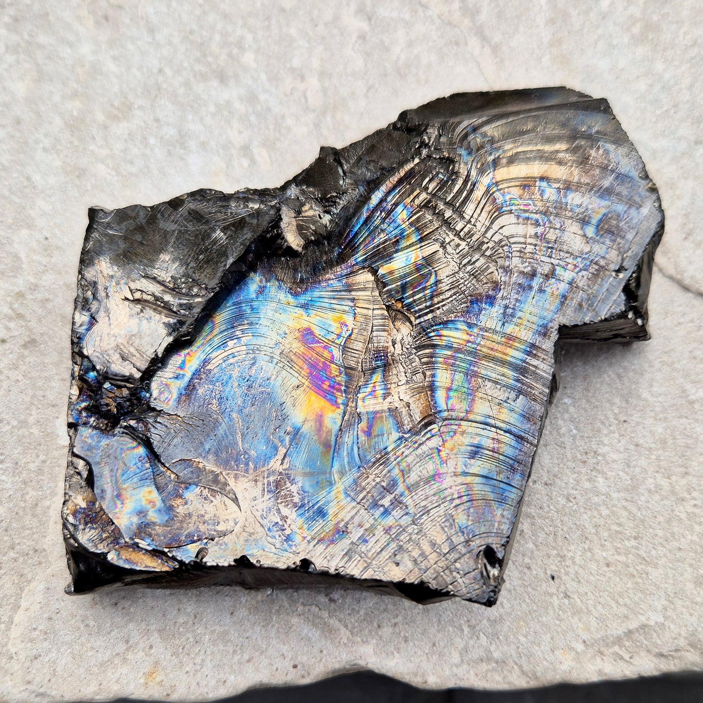 Colombian Shungite Crystal – Raw Carbon-Rich Stone