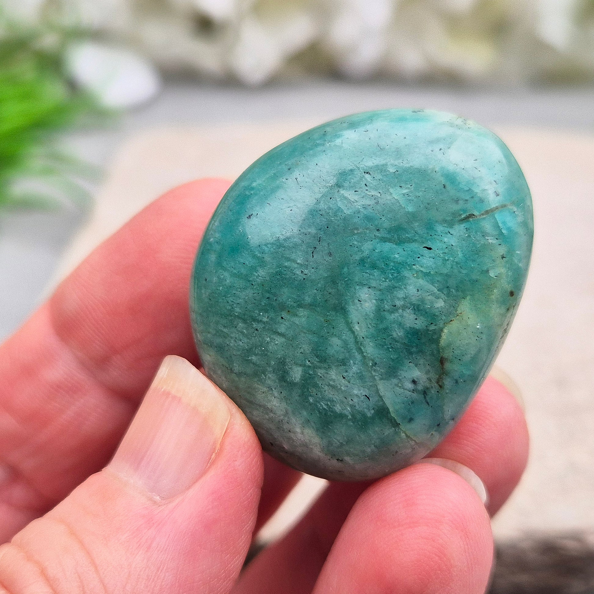 Polished Amazonite galets with calming, balanced energy. Ideal for easing stress, open communication, and supportive everyday use. 