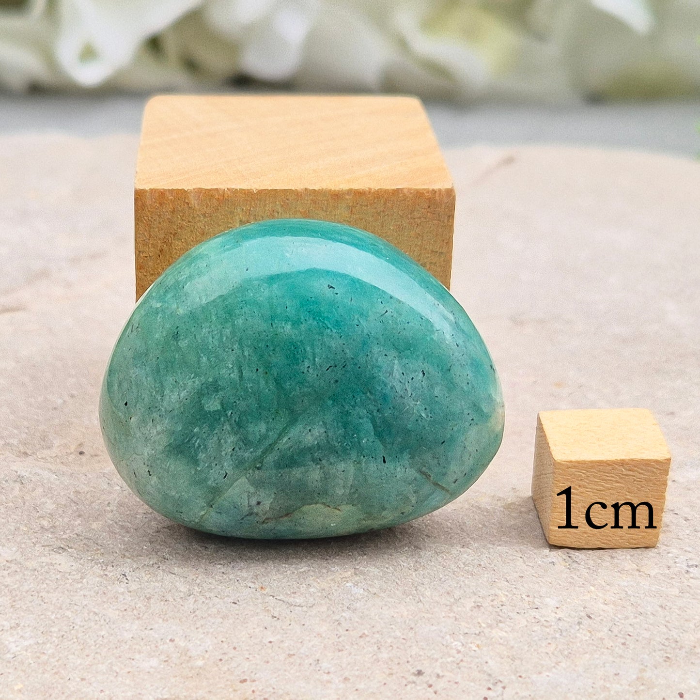 Polished Amazonite galets with calming, balanced energy. Ideal for easing stress, open communication, and supportive everyday use. 