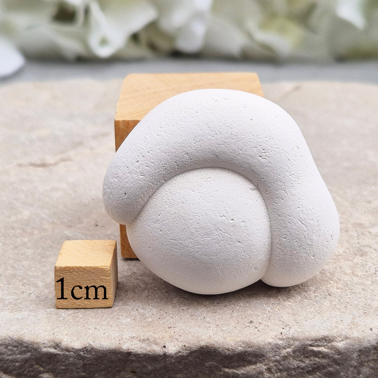 Natural Menalite stone for grounding, comfort and gentle spiritual support. Known for its nurturing, protective energy and connection to feminine wisdom.