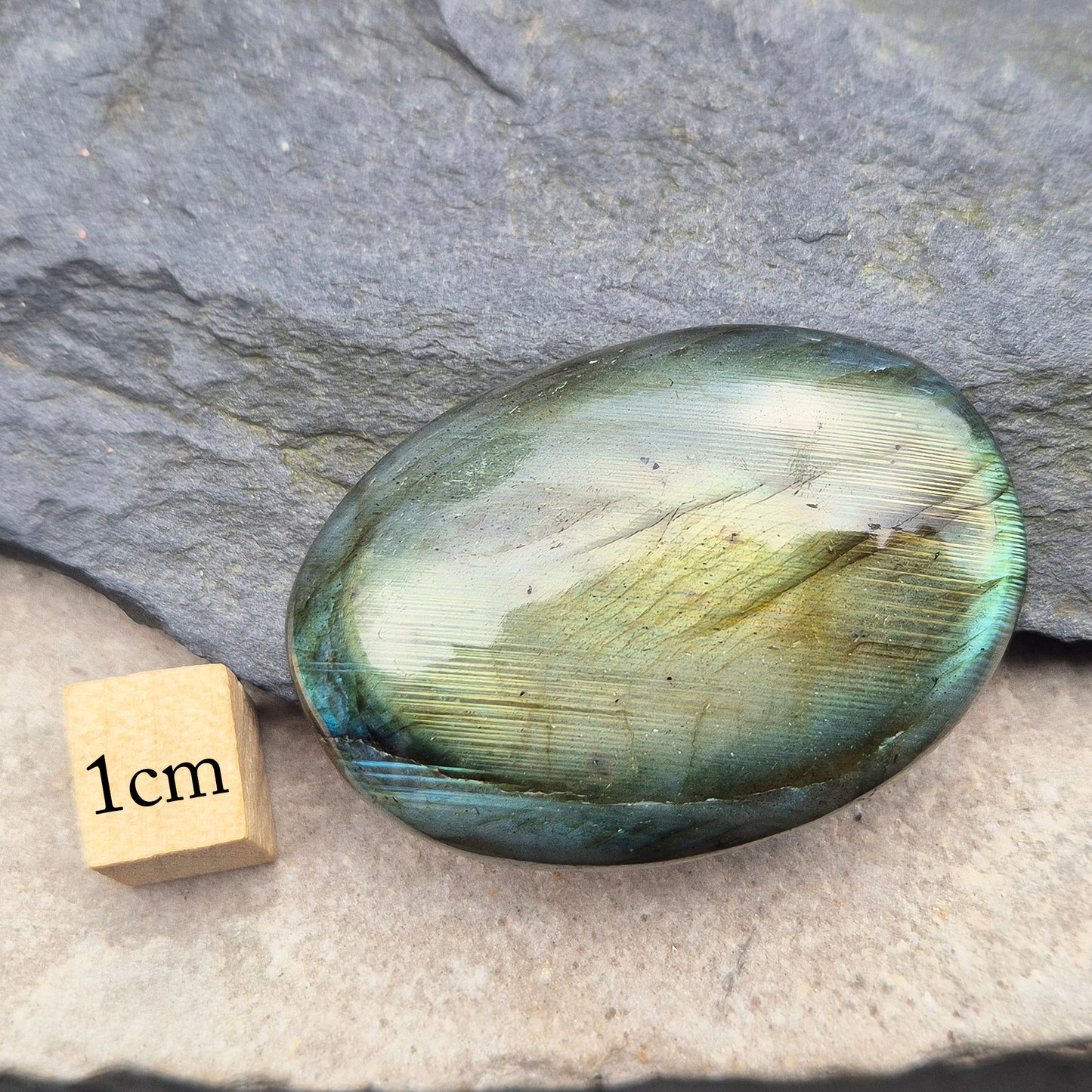 Labradorite Crystal Palm Stone