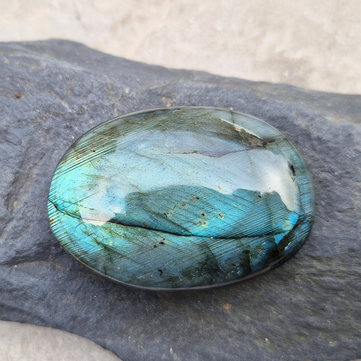 Labradorite Crystal Palm Stone