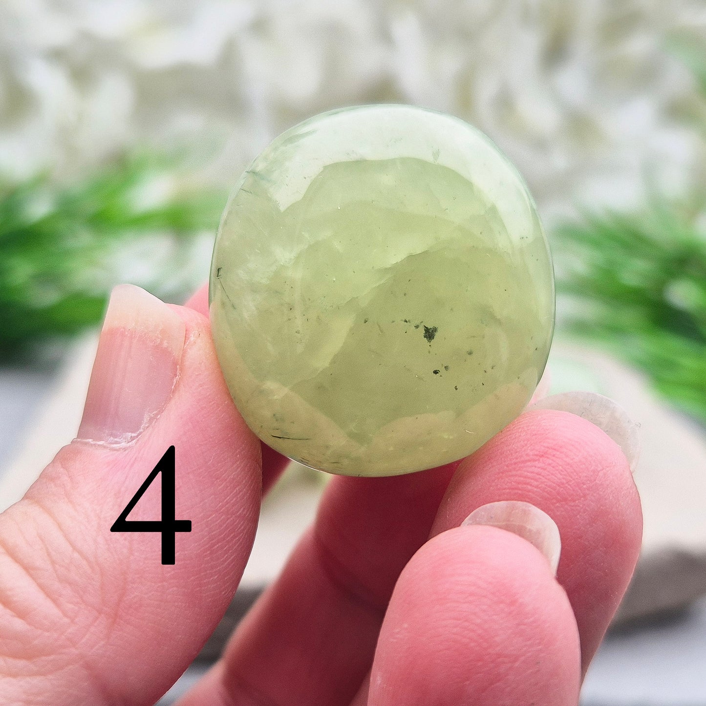 Light Green Prehnite XL Tumblestone – Mali