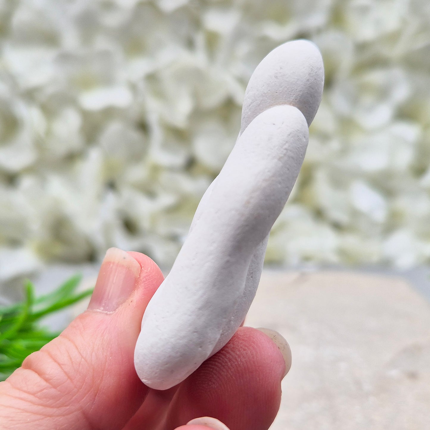 Menalite crystal for nurturing, grounding energy and connection to feminine wisdom. A supportive stone for life changes, emotional steadiness.