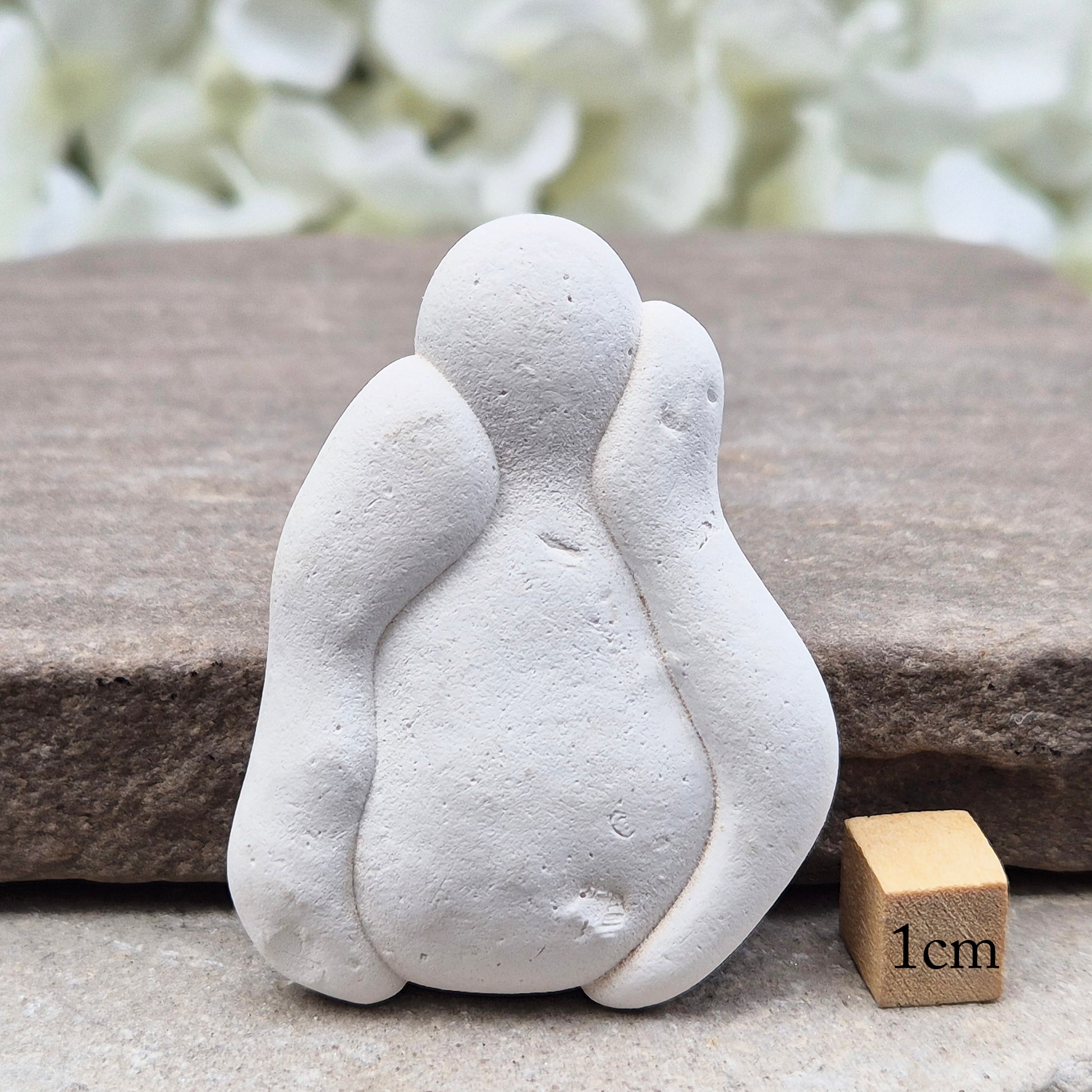Menalite crystal for nurturing, grounding energy and connection to feminine wisdom. A supportive stone for life changes, emotional steadiness.