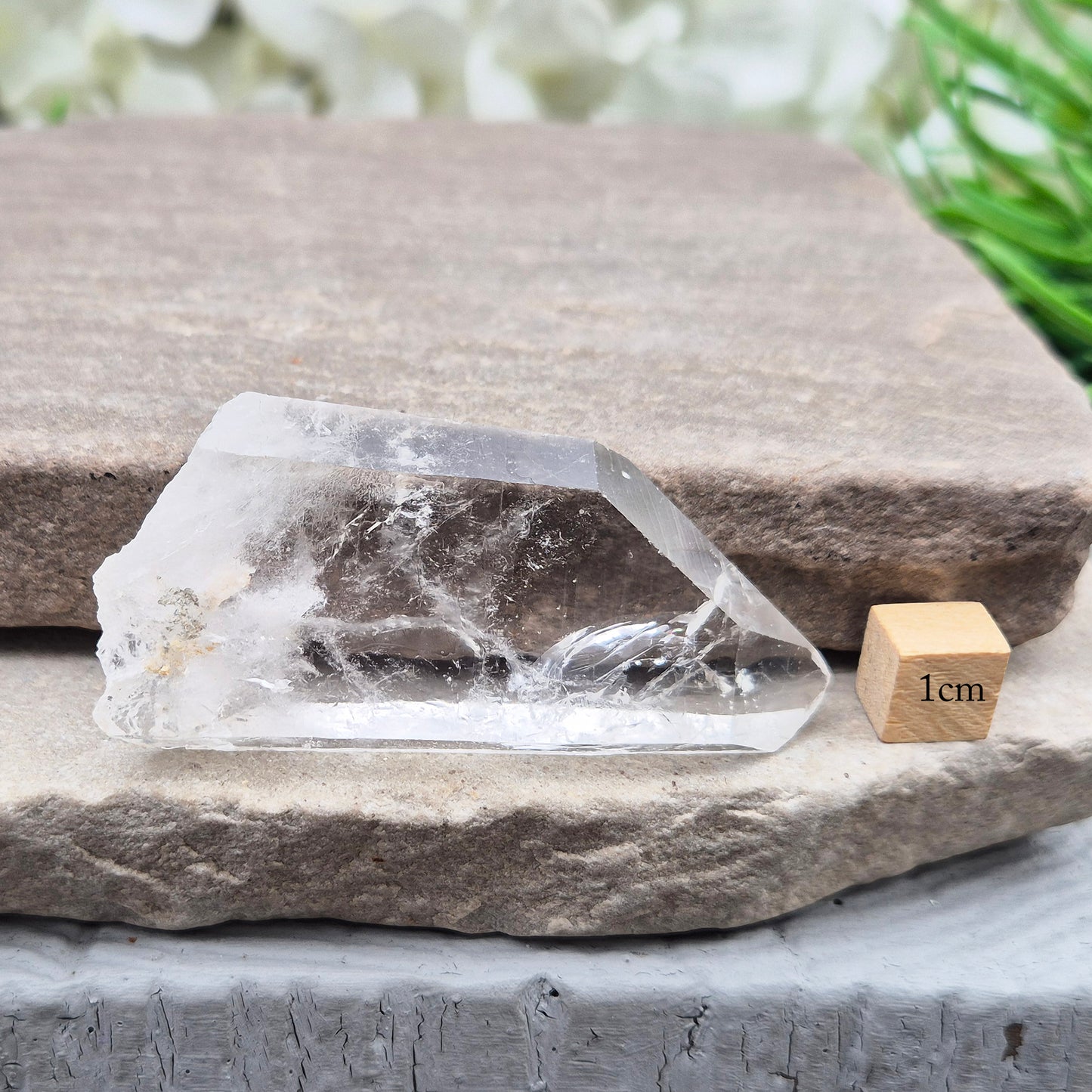 Natural Serra Quartz point from Brazil with clear, high-energy formation. Ideal for amplification, intention work, and focused spiritual practice.