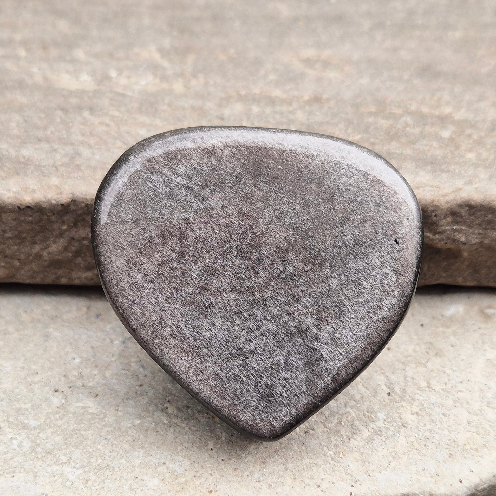 Silver Sheen Obsidian Heart from Mexico. A grounding, protective crystal that supports self-awareness, calm focus, and emotional balance.