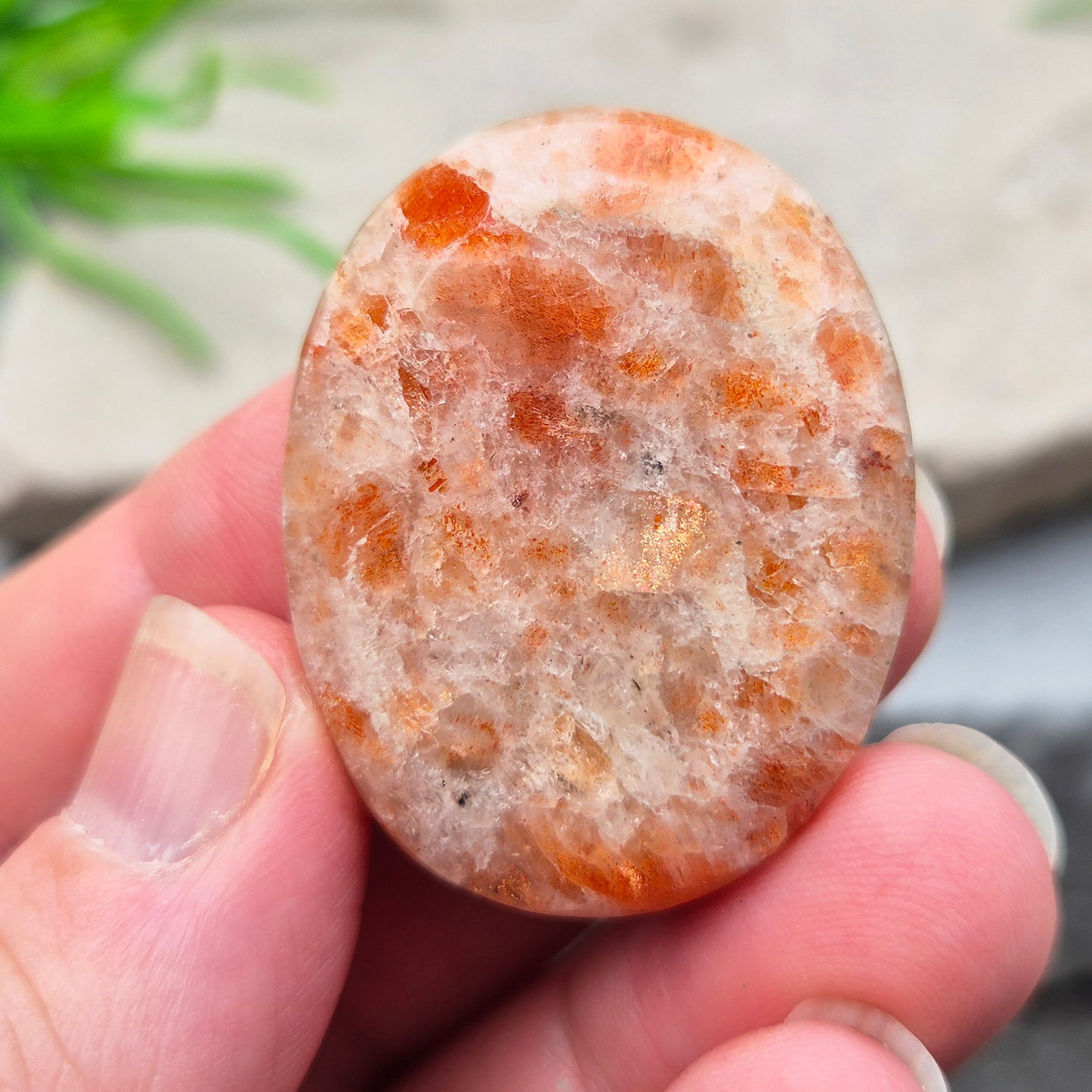 Sunstone Palm Stone – crystal of joy, vitality and confidence. Smooth and polished for meditation, energy work, or carrying uplifting energy with you.