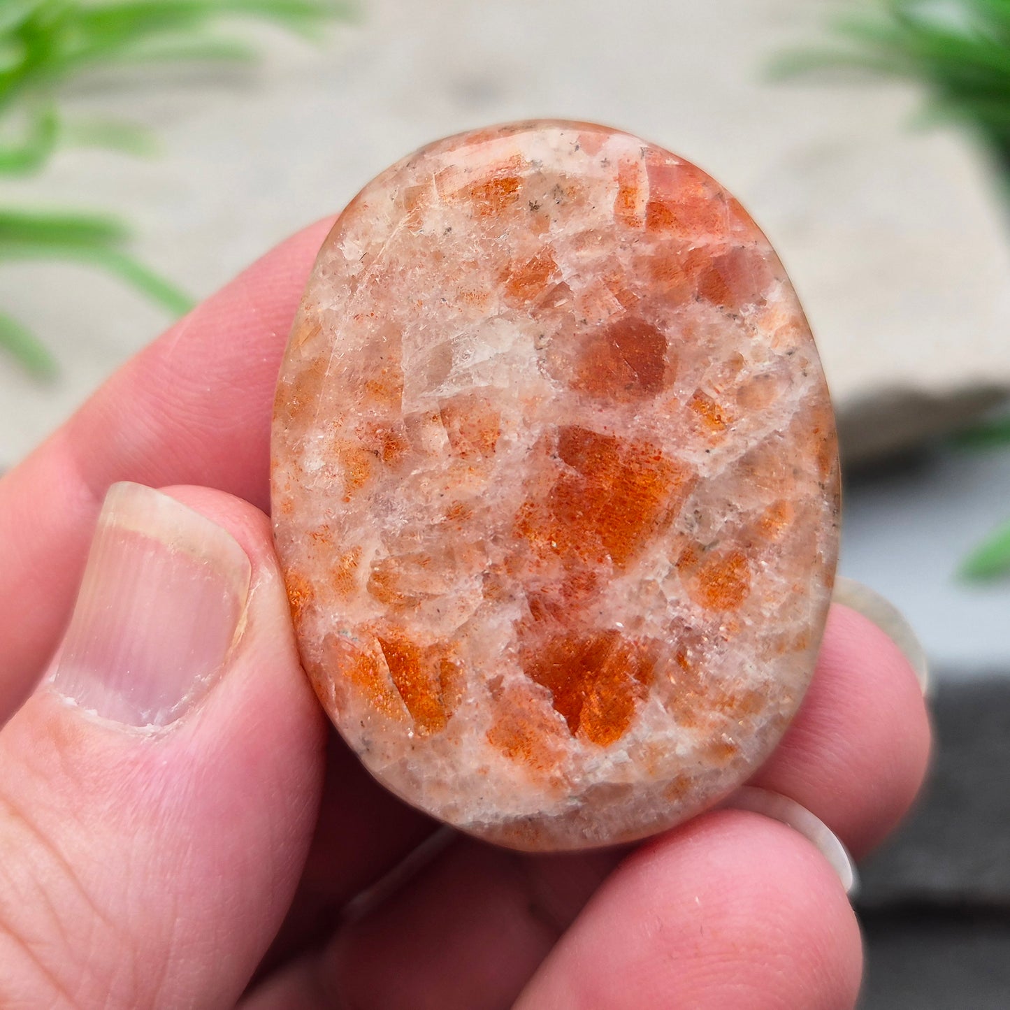 Sunstone Palm Stone – crystal of joy, vitality and confidence. Smooth and polished for meditation, energy work, or carrying uplifting energy with you.