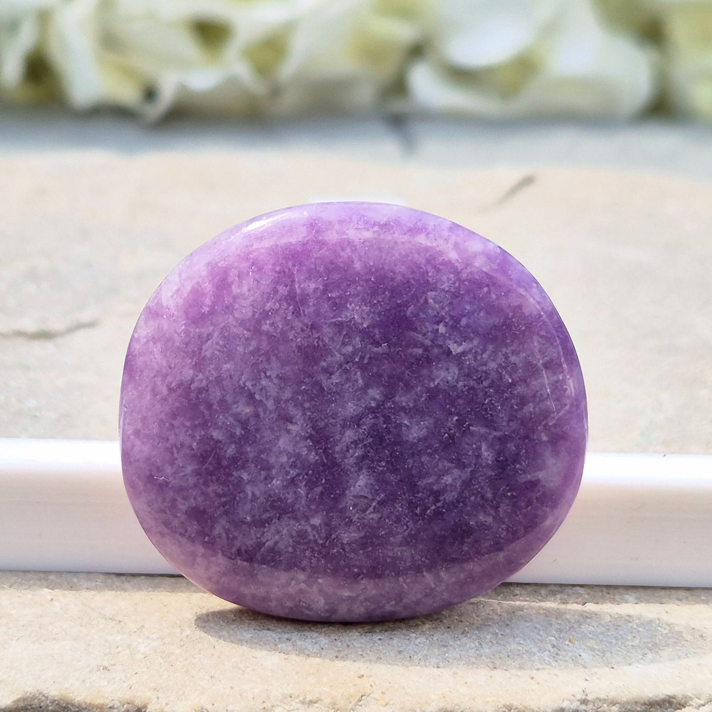 Beautiful Lepidolite crystal in gentle purple tones. A comforting crystal for stress, overwhelm, and relaxation — perfect as a thoughtful gift or daily support.