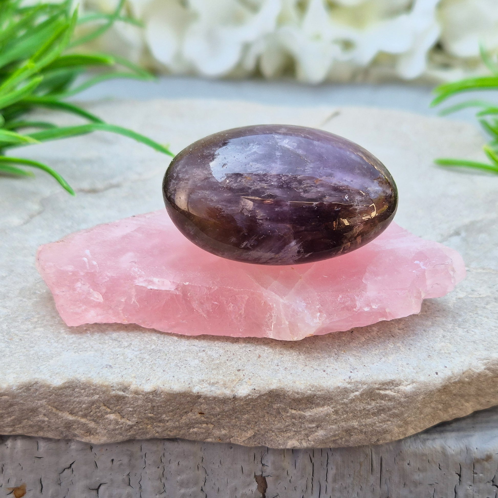 Rose Quartz display platform from South Africa — combines gentle, loving energy with a practical flat surface for crystals, jewellery, or décor.