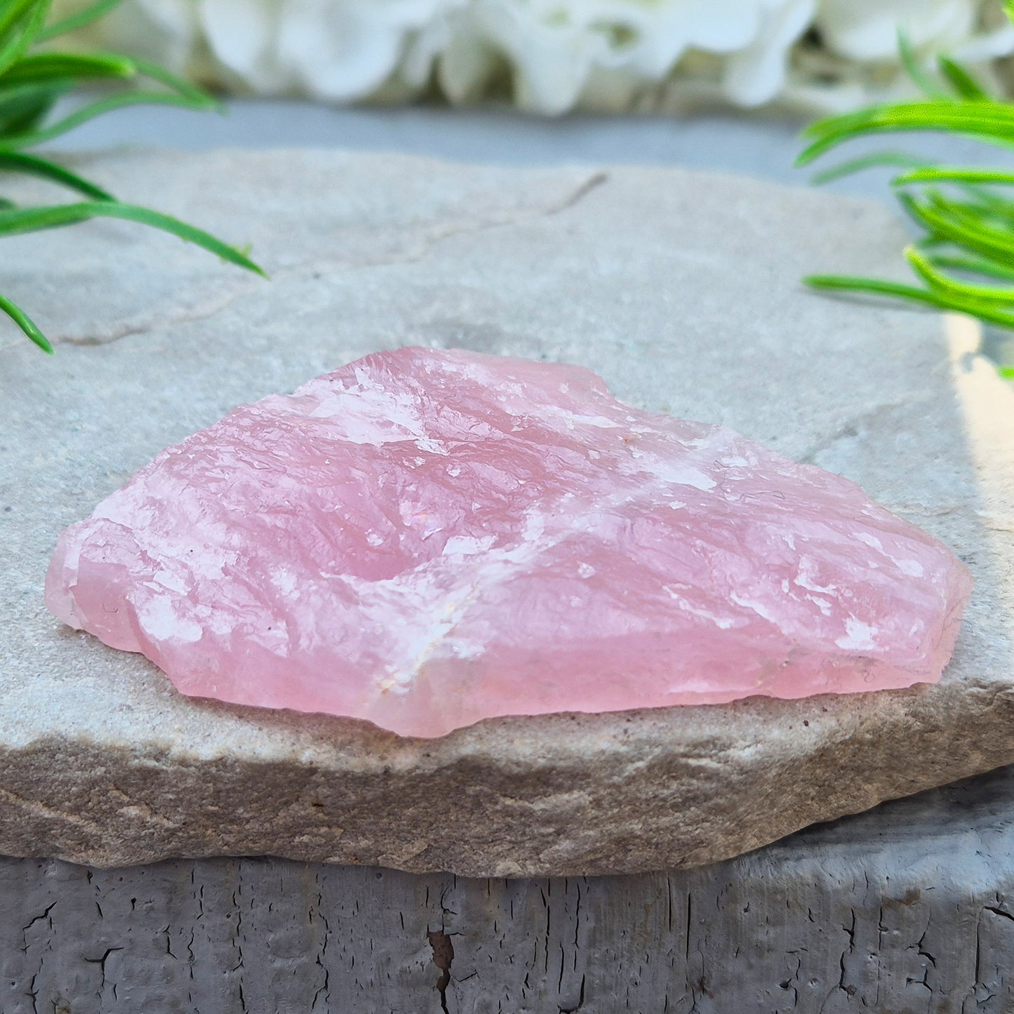 Rose Quartz display platform from South Africa — combines gentle, loving energy with a practical flat surface for crystals, jewellery, or décor.