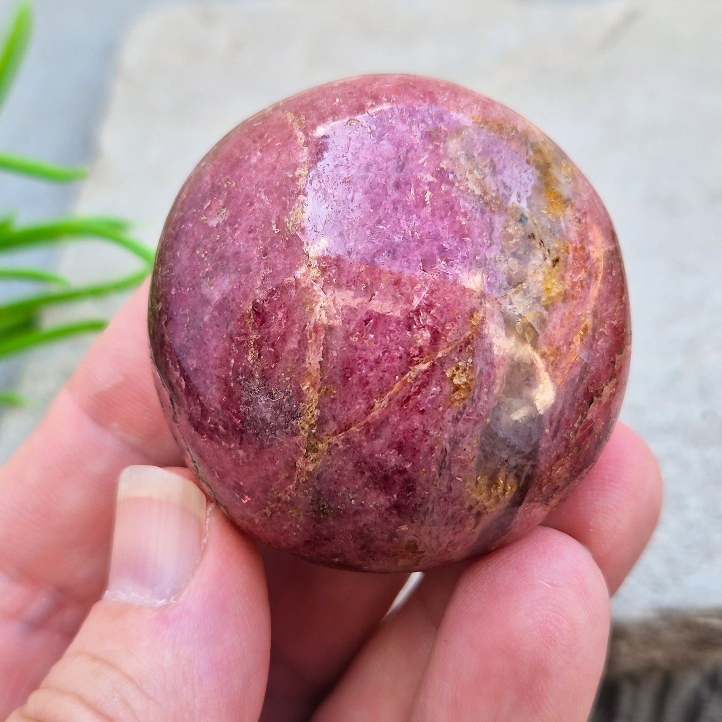 Rhodonite: Known for its beautiful pink hues, this crystal supports emotional healing and personal growth, ideal for enhancing your spiritual practice.