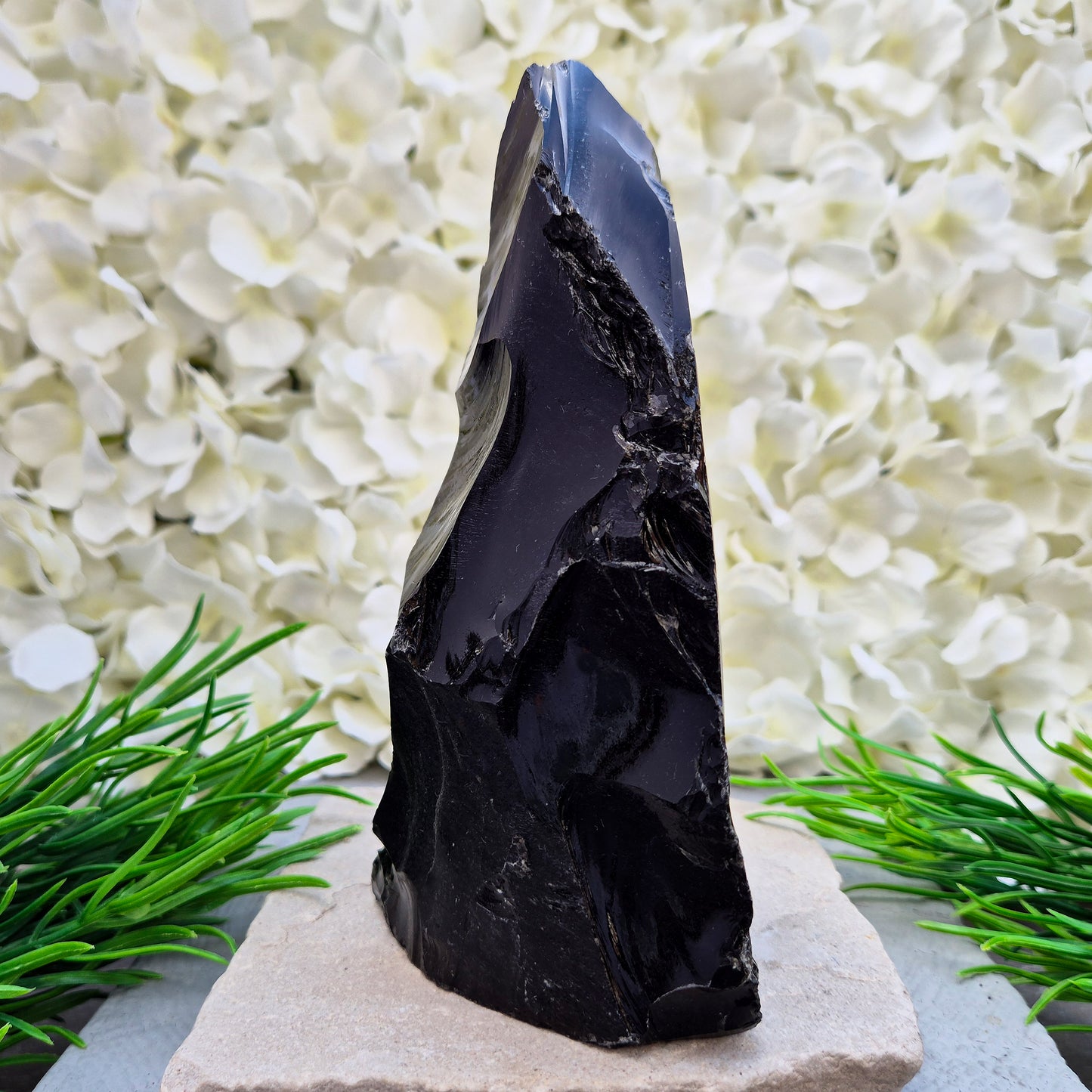 This Black Obsidian freeform has all natural sides and a cut base so it will self stand, highlighting its raw volcanic structure. Fabulous home decor piece.