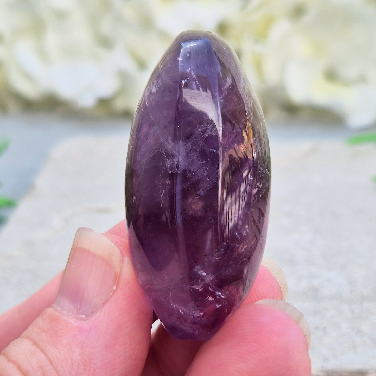 Amethyst palm stone for calm, focus, and balance. Smooth, soothing, and ideal for meditation or everyday grounding. Beautiful quality and easy to hold.