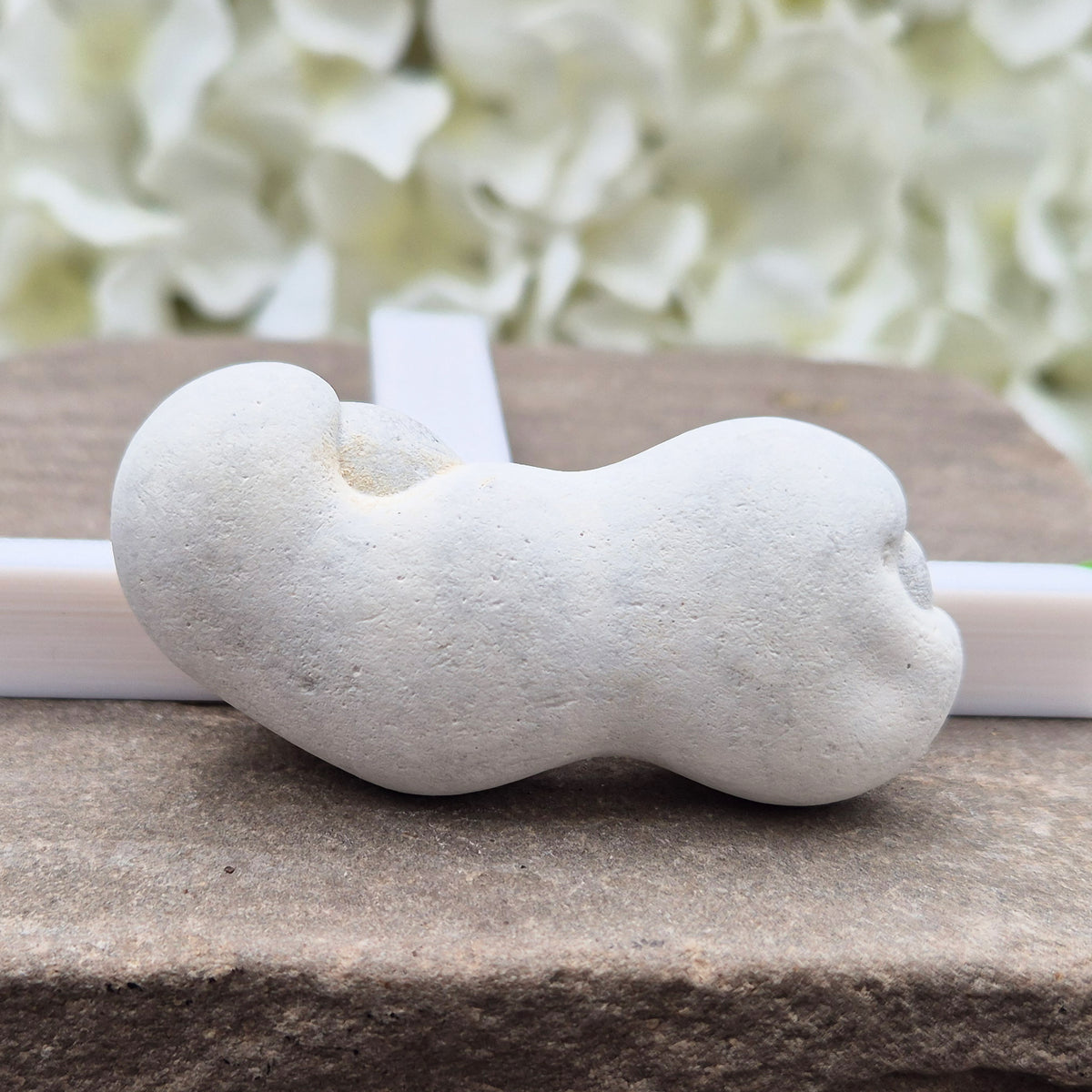 Menalite Freeform from Morocco – Goddess Stone of feminine wisdom, grounding and transformation. A nurturing crystal for meditation and life’s cycles.