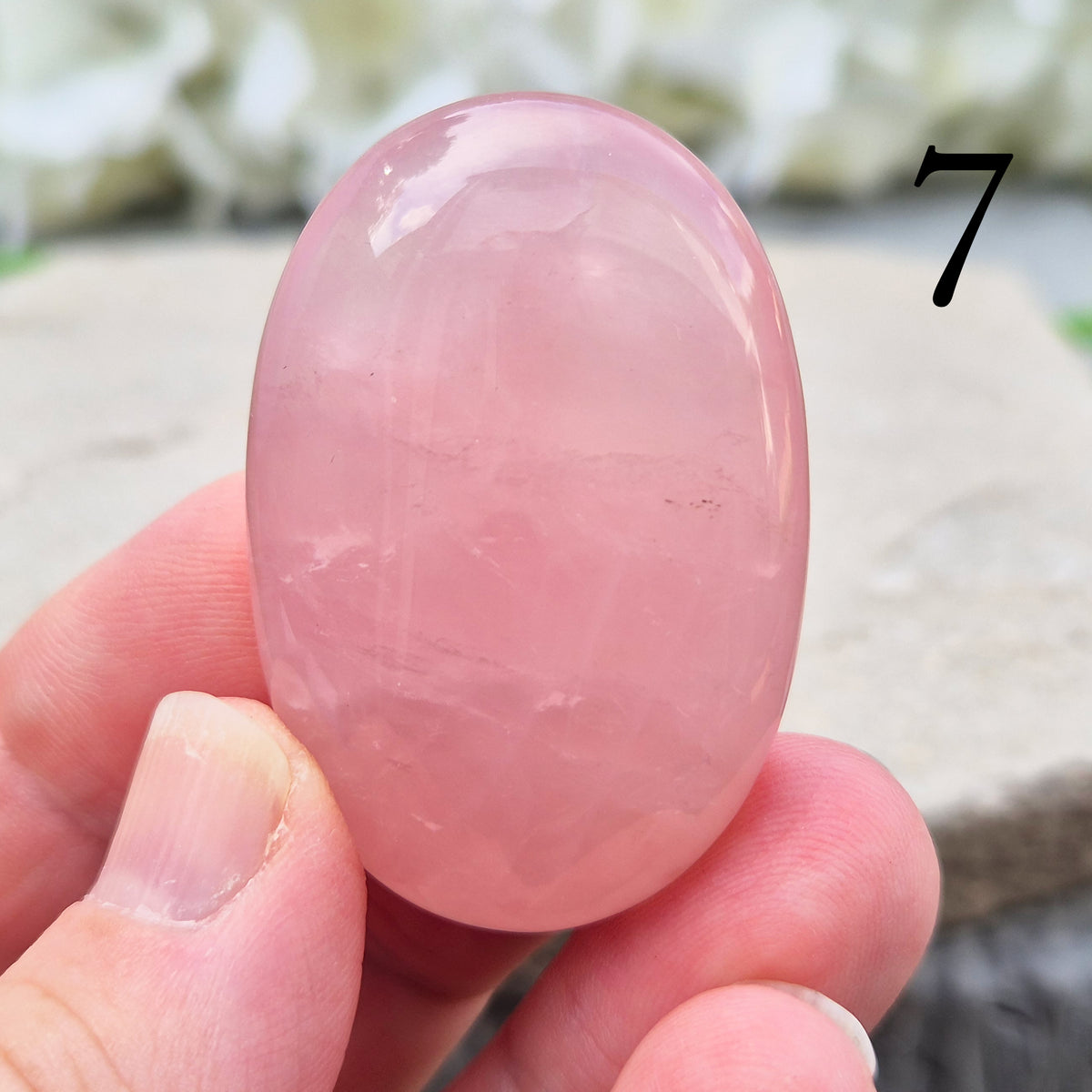 Rose Quartz Palm Stone – the stone of unconditional love and emotional healing. Brings gentle comfort, self-love, and harmony to the heart and mind.