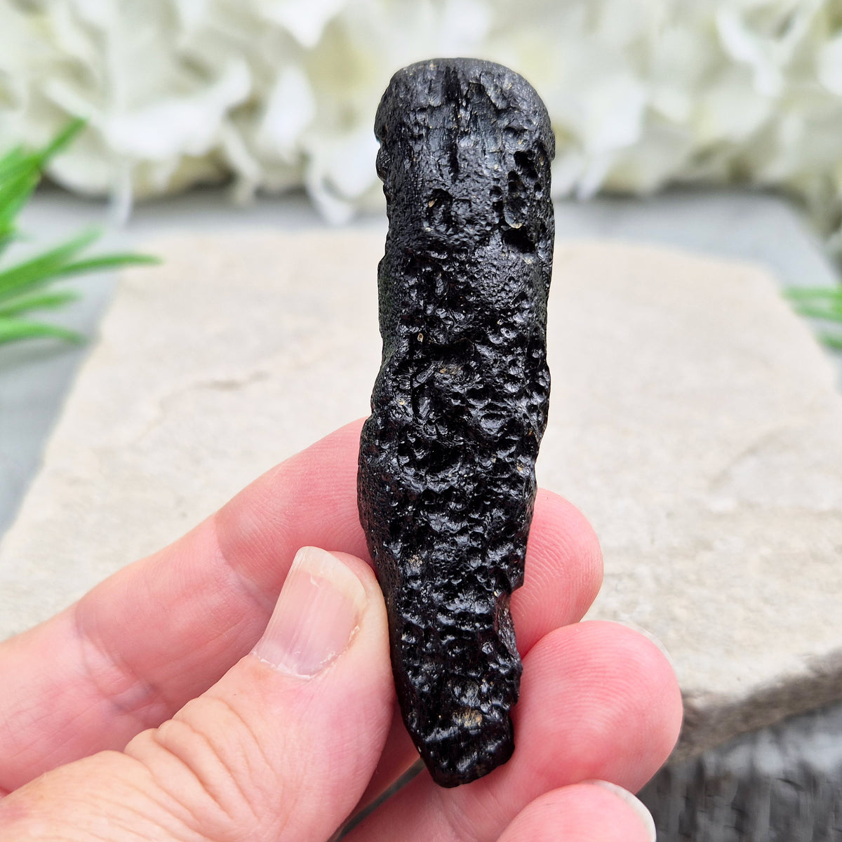 Natural Black Tektite to strengthen grounding, release blockages, and support personal growth. Ideal for energy work and transformation.