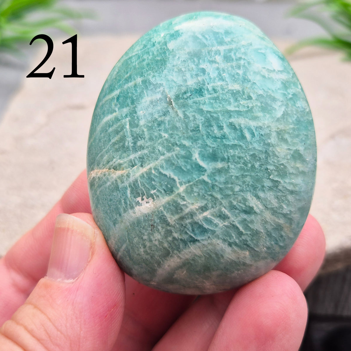 Polished Amazonite galets with calming, balanced energy. Ideal for easing stress, open communication, and supportive everyday use. 