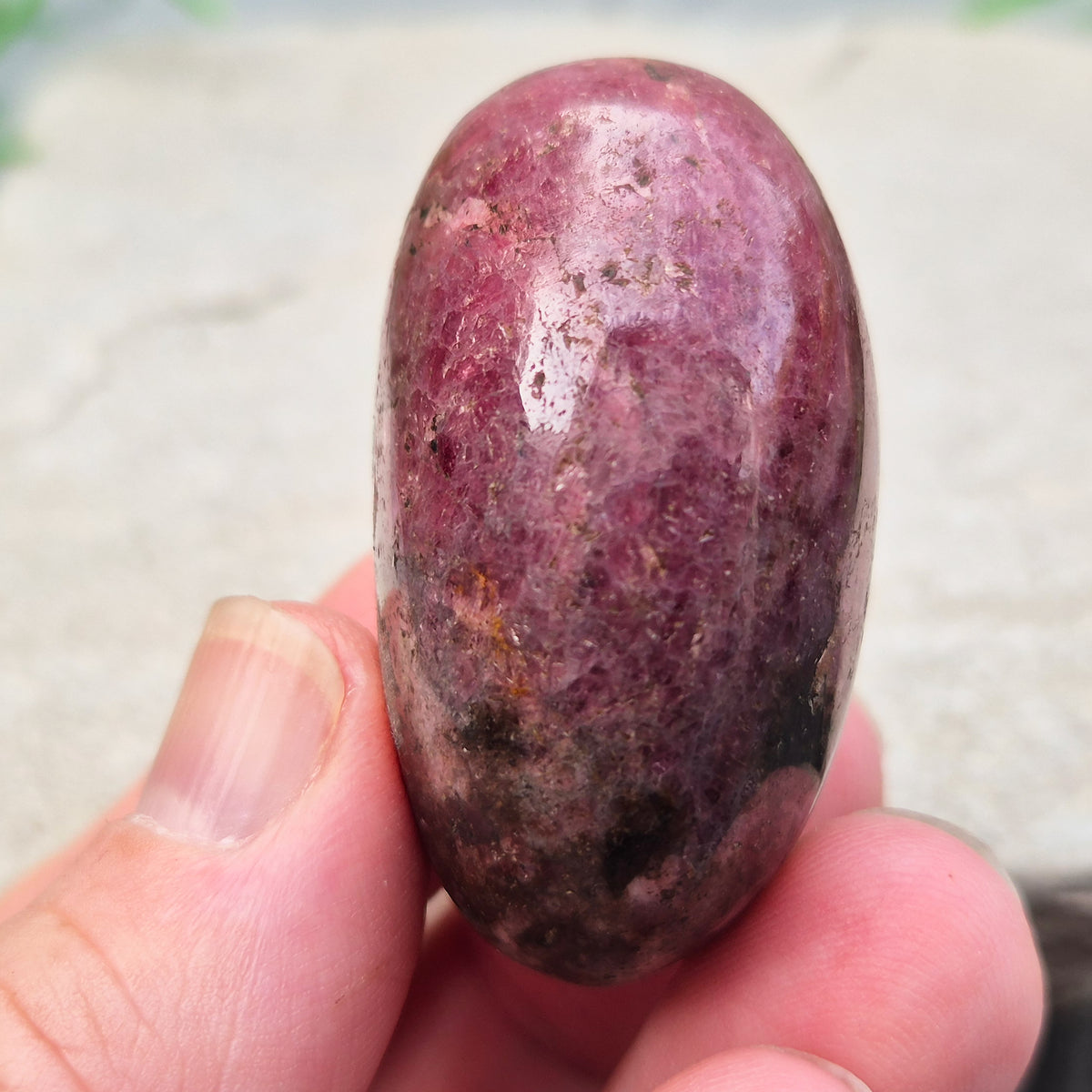 Rhodonite: Known for its beautiful pink hues, this crystal supports emotional healing and personal growth, ideal for enhancing your spiritual practice.