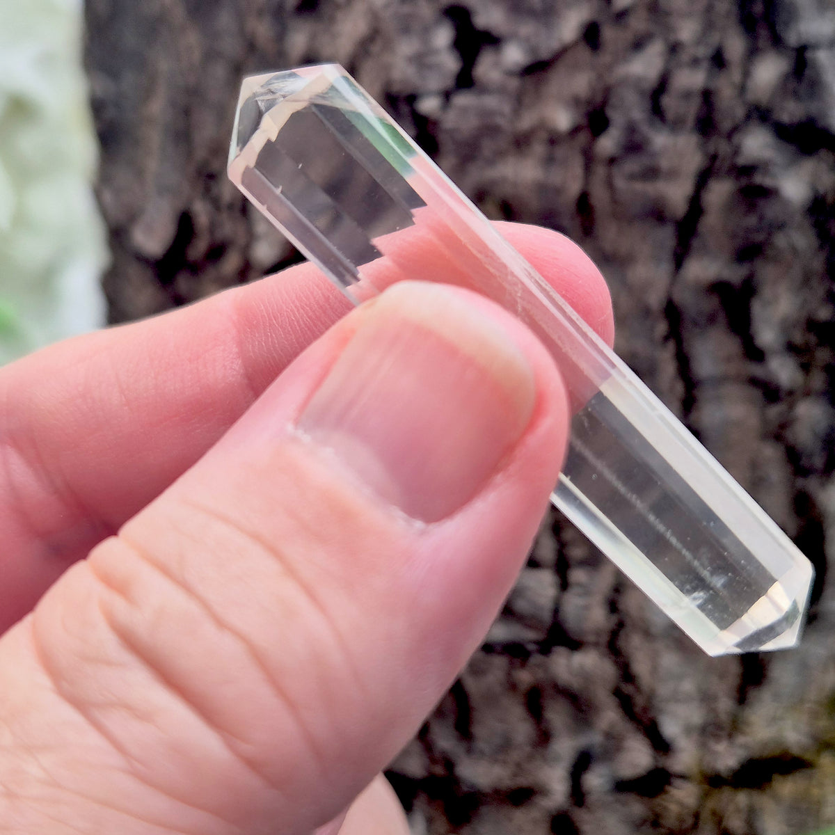 Mini 12-sided quartz wand, Vogel-style double terminated point. Known for focus, clarity and directing energy in meditation or energy work. 