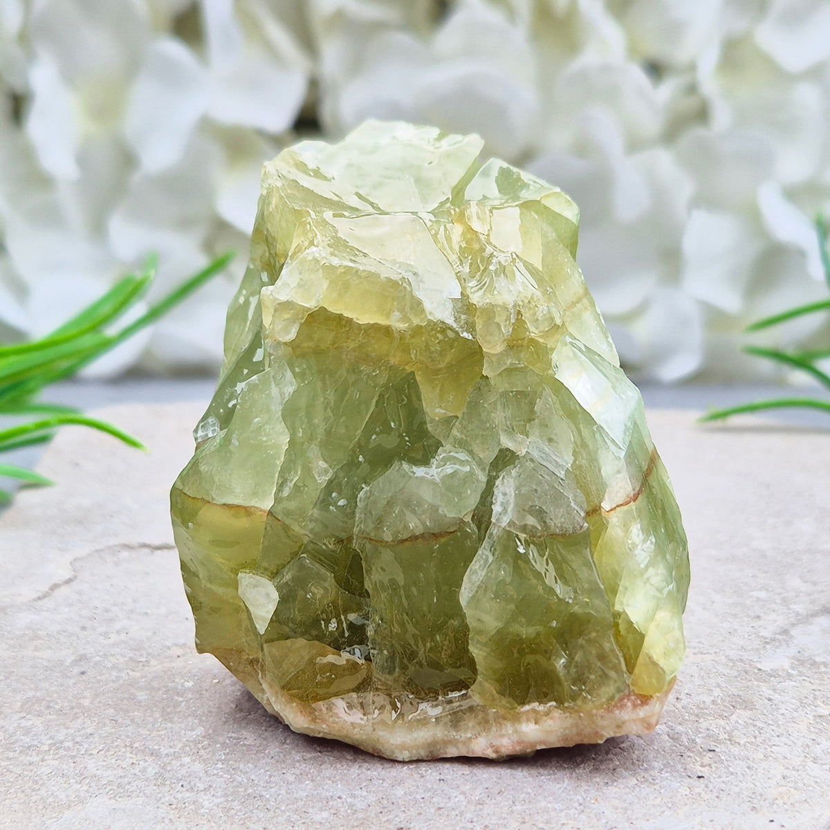 Soothing Green Calcite chunk that encourages release, emotional balance and gentle renewal. Ideal for heart-centred energy work and fresh starts.