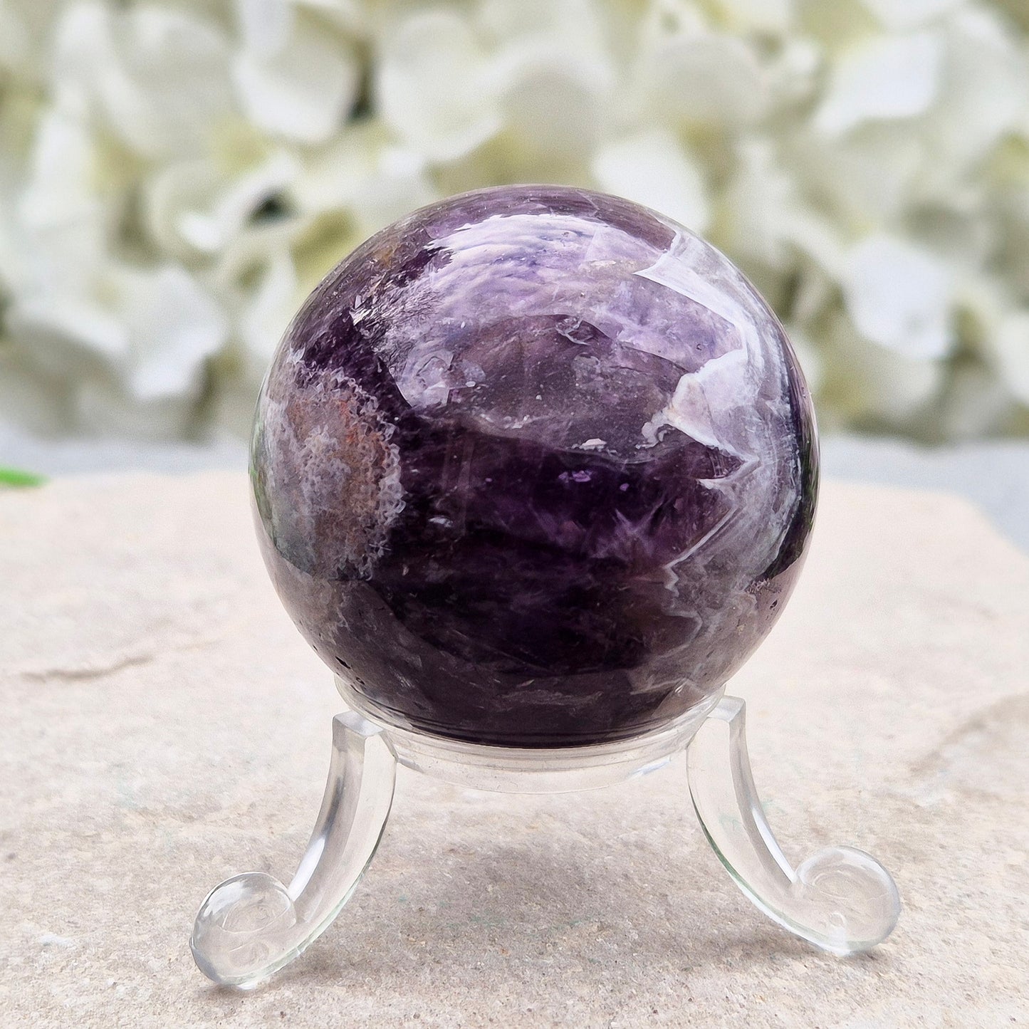 Chevron Amethyst crystals repel negative energy and cleanses your aura. Perfect for resolving problems and taking action. Enhance your intuition.