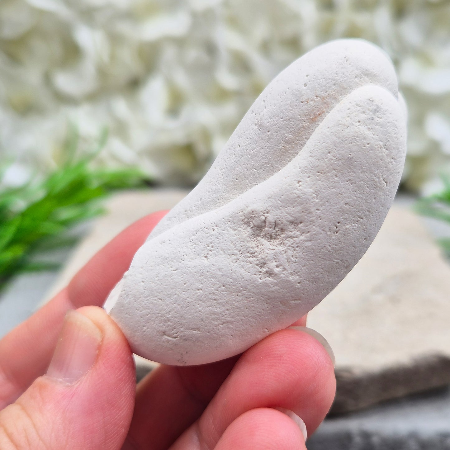 Sacred menalite stone supports transformation, ancestral healing & feminine energy. A powerful ally for meditation & growth. Connect to the goddess within you.